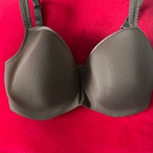 *NWOT Le Mystère 32DD bra